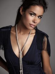 Image Daniella Alonso nude